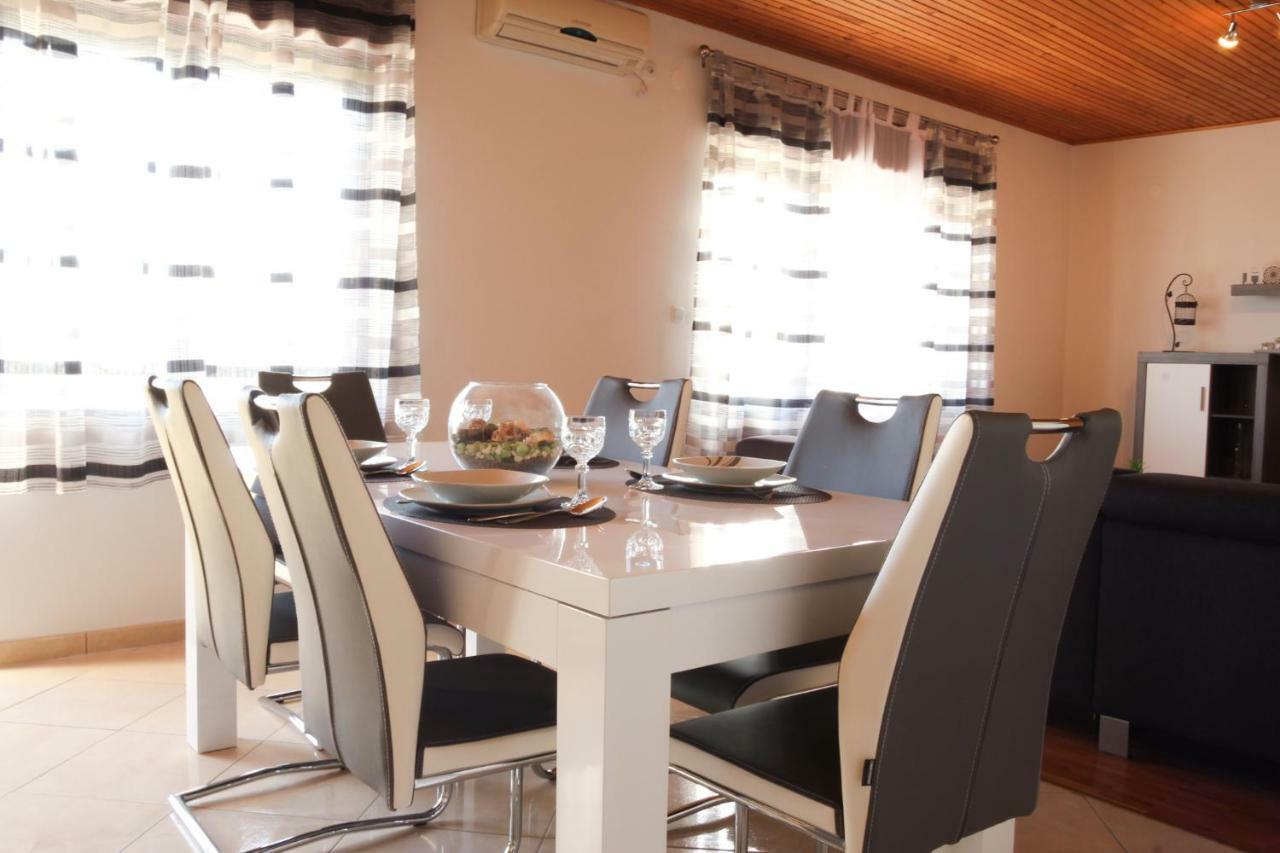 Salona Split Apartment Solin Exterior foto